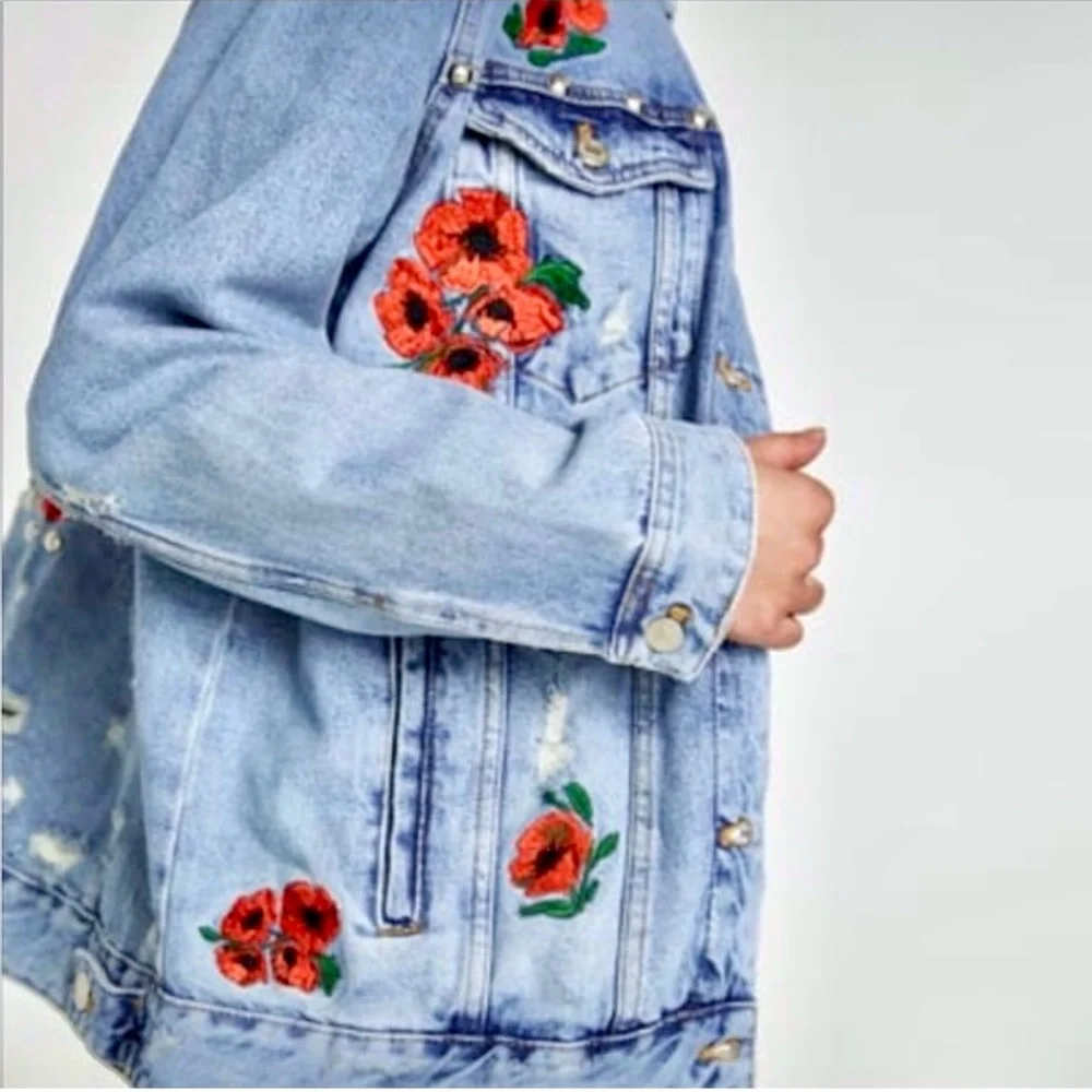 ZARA Trafaluc Denim Jacket – Embroidered Floral, Distressed, Rare! - Picture 3 of 8